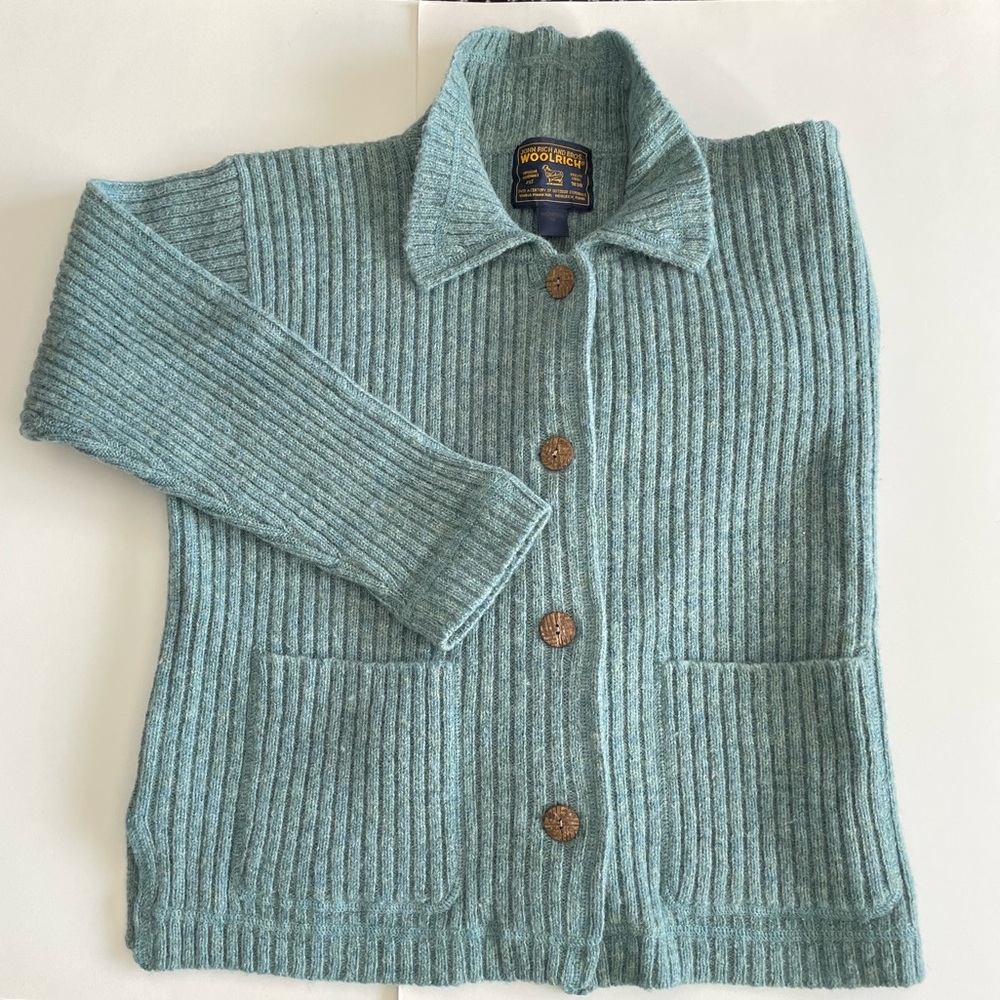 WOOLRICH women’s sweater SZ M soft pine green button up cardigan 100% wool